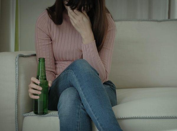 Do I have an addiction to alcohol? Woman With An Addiction to Alcohol